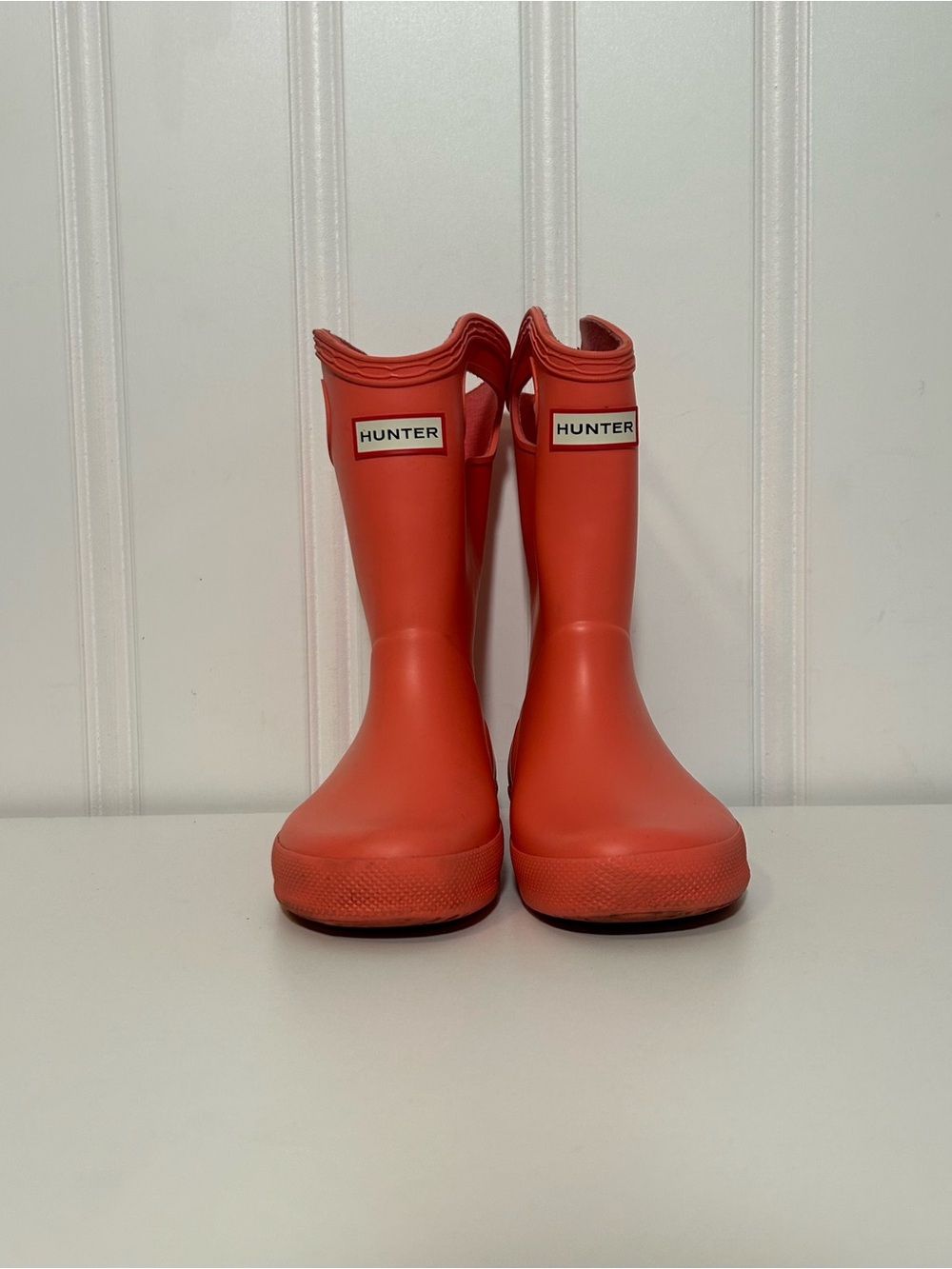 Hunter Kids' pink Rain Boots with handles